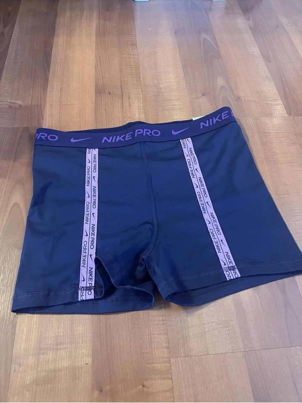 NWT Nike Pro Size Large Purple Shorts